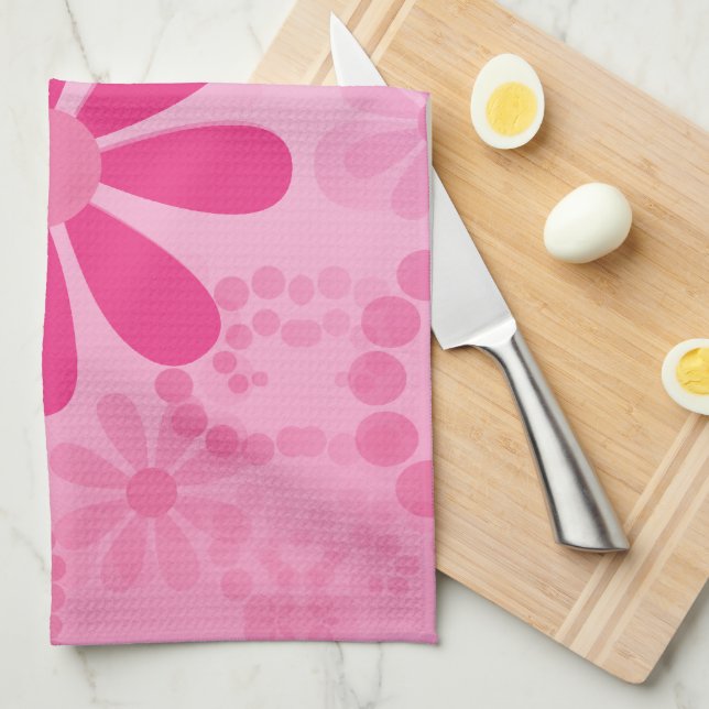 Pretty Pink Flowers Cute Retro Daisy Pattern Tea Towel (Quarter Fold)