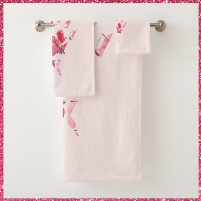 Pretty Pink Love Floral Heart Bath Towel Set (Creator Uploaded)