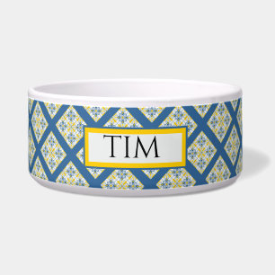 Pretty portuguese tiles in blu and yellow