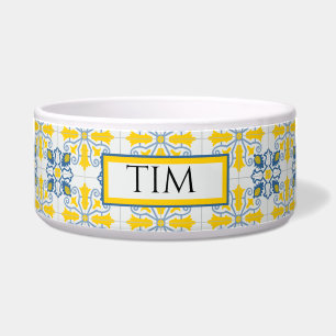 Pretty portuguese tiles in blu and yellow