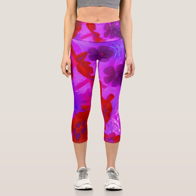 Pretty Purple and Red Garden Phlox Flowers Capri Leggings (Front)