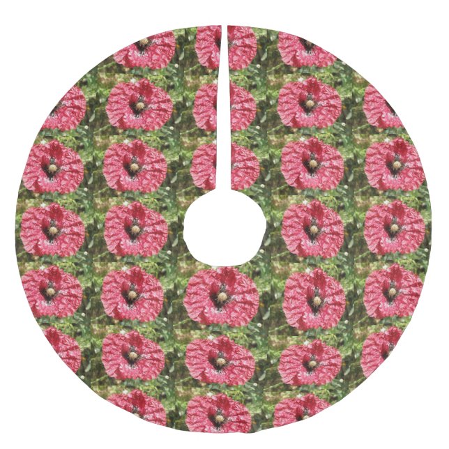 Pretty Red Poppy Flower Macro Tree Skirt (Front)