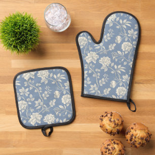 Pretty Romantic Blue Cream Flowers Oven Mitt & Pot Holder Set
