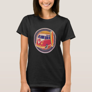Pretty Summer Retro Sunset Surfer Car Traveler Ch T-Shirt
