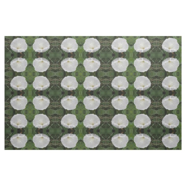 Pretty White Convolvulus Flower Floral Patterned Fabric (Fat Quarter)