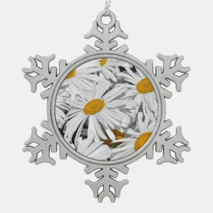 Pretty white daisies christmas ornament