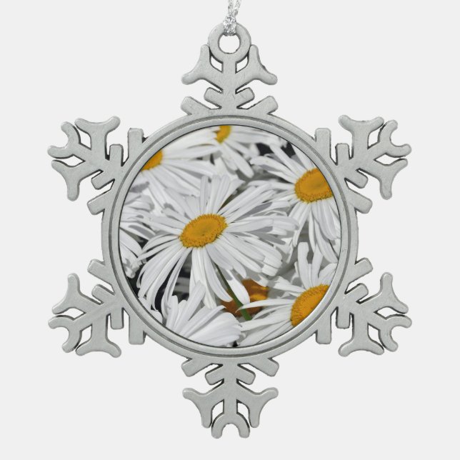 Pretty white daisies christmas ornament (Front)