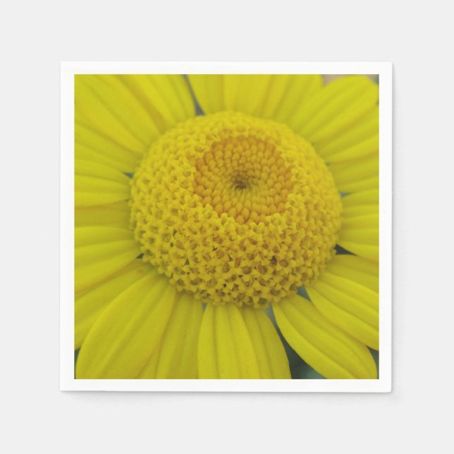 Pretty yellow marguerite napkin (Front)