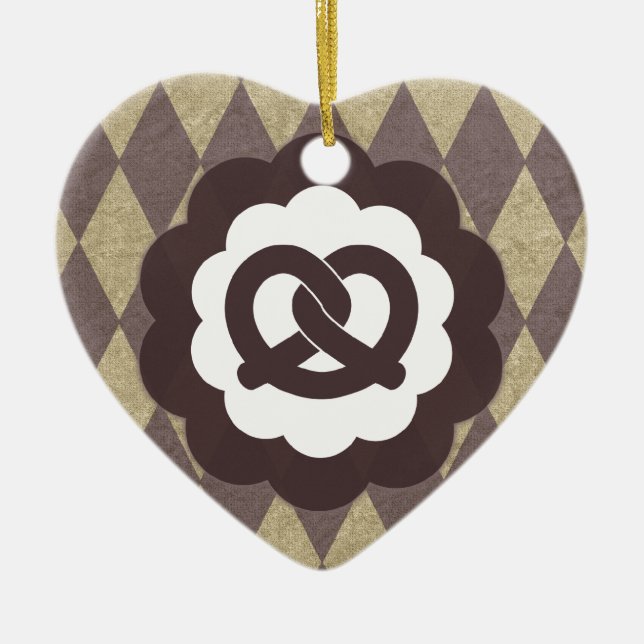 pretzel vintage ceramic tree decoration (Front)