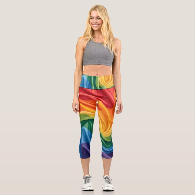 Pride month pattern capri leggings (Front)