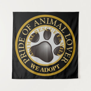 Pride od Animal Lovers Emblem Tapestry
