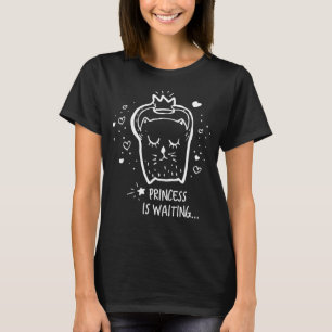 Princess Is Waiting Bunny Crown Heart Love Idea Pa T-Shirt