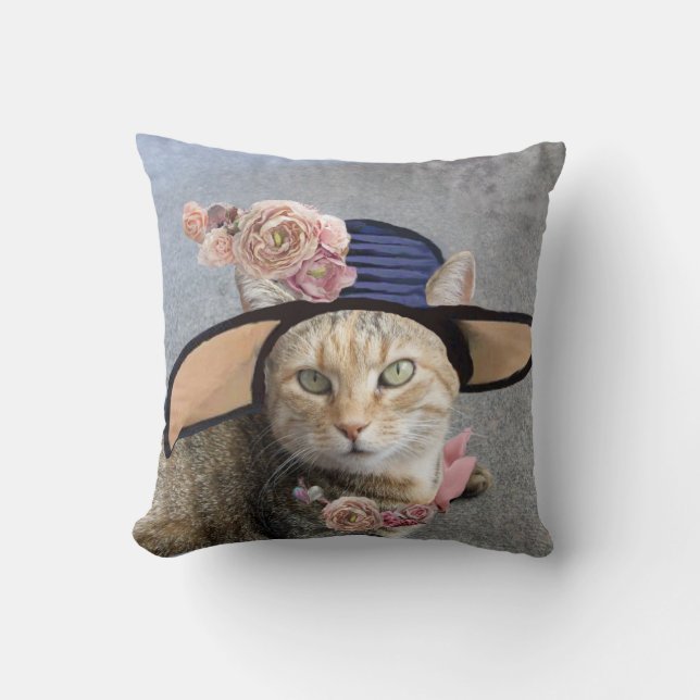 PRINCESS TATUS /ELEGANT CAT,BIG DIVA HAT AND ROSES CUSHION (Front)