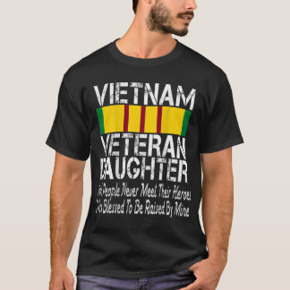 Print on Back Vintage Proud Vietnam Veteran Daught T-Shirt