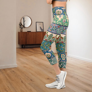 Prisse d'Avennes Arabic Patterned  Capri Leggings
