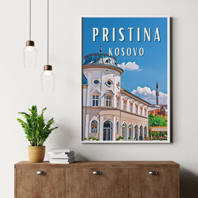 Pristina, le cœur du Kosovo Poster (La ville de Pristina est exacte près des monts ts Goljak et à quelques kilomètres au nord des monts)