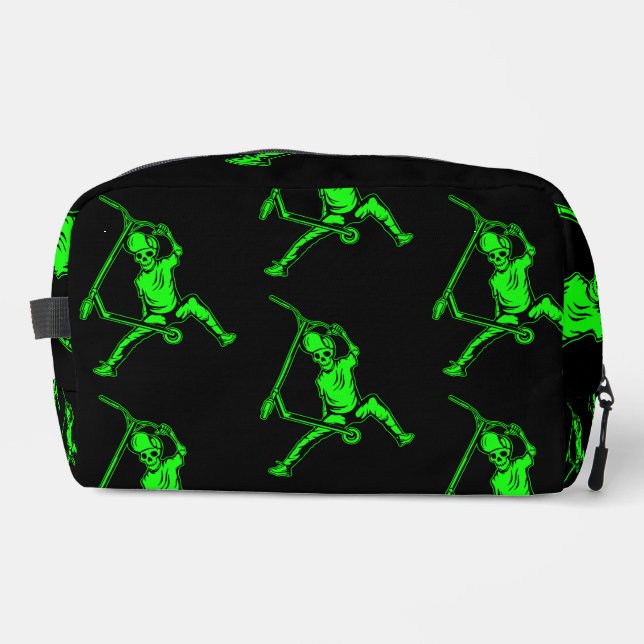 Pro Scooter Kids Dopp Kit (Front)