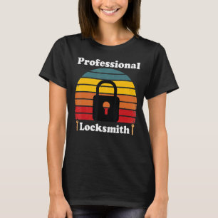 Professional Locksmith Retro Lock Picking T-Shirt