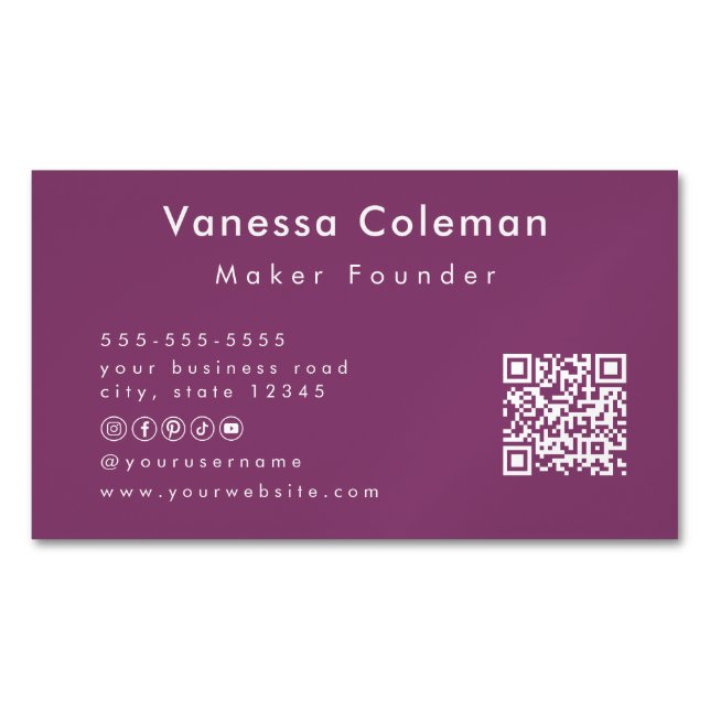 Professional Minimal Qr Code Berry Business Card (Front)