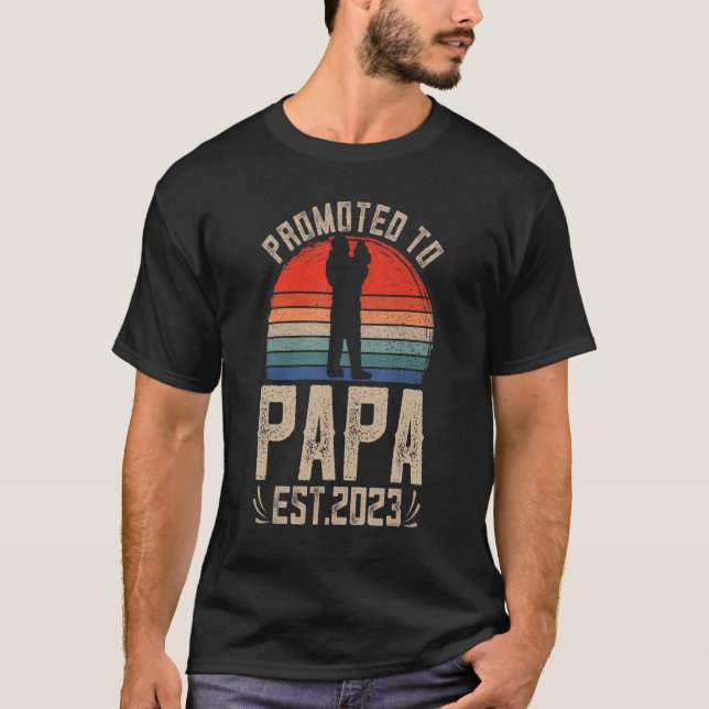 Promoted To Be Papa  2023 Pregnancy Announcement M T-Shirt (Front)
