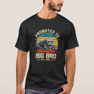 Promoted To Big Bro Est 2022 Men Vintage First Tim T-Shirt