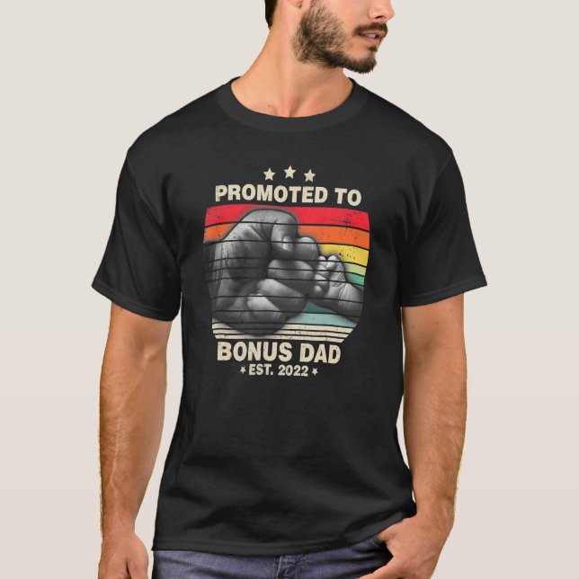 Promoted To Bonus Dad Est 2022 Men First Time Step T-Shirt (Front)