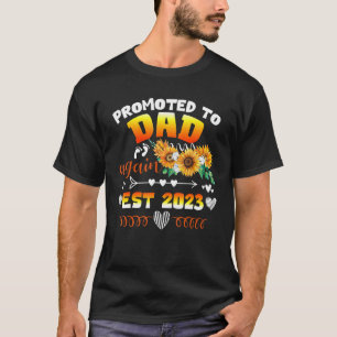 Promoted To Dad Again Est 2023 New Birthday Family T-Shirt