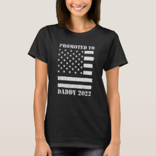 Promoted To Daddy 2022  Dad First Time New Daddy U T-Shirt