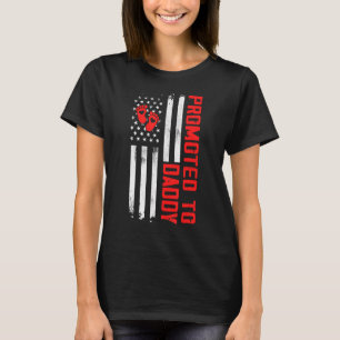 Promoted To Daddy 2022 First Time Father's Day T-Shirt