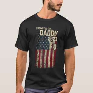 Promoted To Daddy 2023 First Time Fathers Day New  T-Shirt