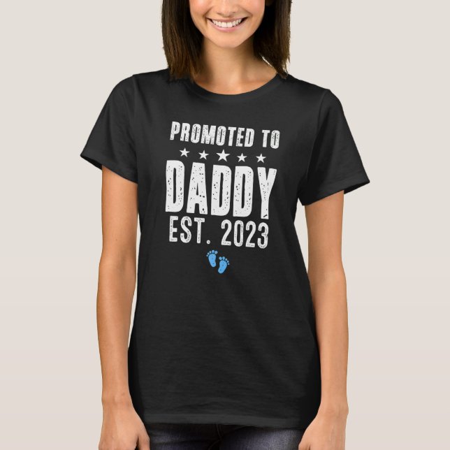 Promoted To Daddy 2023 It's A Boy Pregnancy Announ T-Shirt (Front)