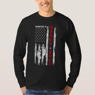 Promoted To Daddy Father's Day 2022 American Flag T-Shirt