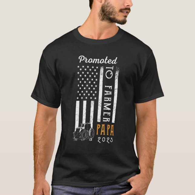 Promoted To Farmer Papa 2023 New Papa USA Flag Pre T-Shirt (Front)