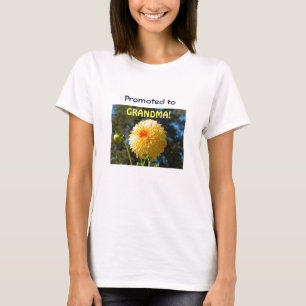 Promoted to Grandma! T-shirts Grandmas Floral