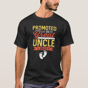 Promoted To Great Uncle Est 2022 Fathers Day T-Shirt