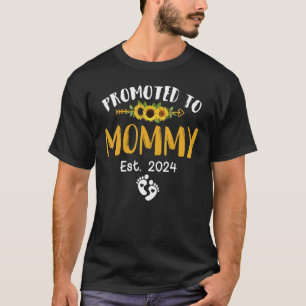 Promoted To Mummy 2024 First Time New Mummy Pregna T-Shirt