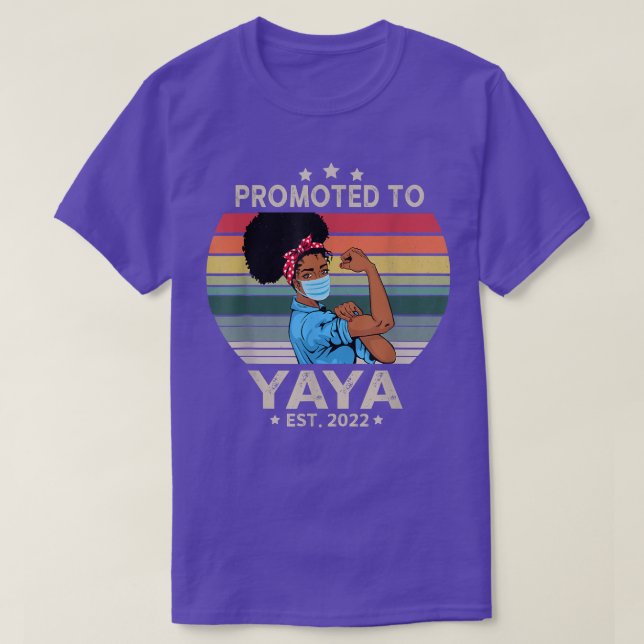 Promoted To Yaya Est 2022 First Time Grandma Mothe T-Shirt (Design Front)