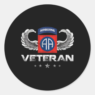 Proud 82nd Airborne Division Paratrooper Veteran Classic Round Sticker