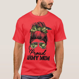 Proud Armys Grandma  Military Pride (54)  T-Shirt