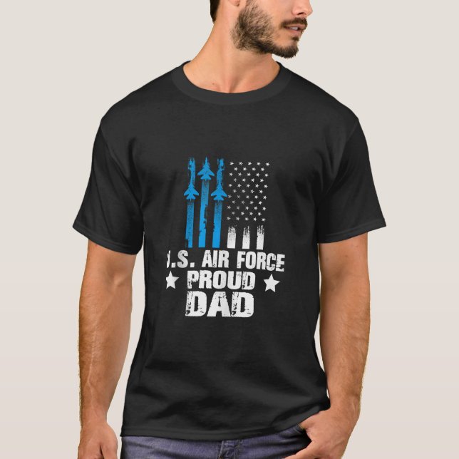Proud Dad US Airforce Military Veterans Family Mat T-Shirt (Front)
