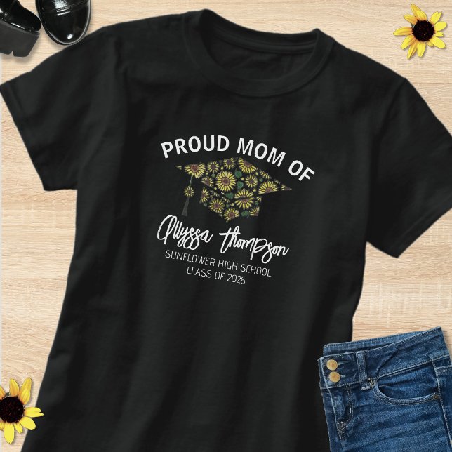 Proud Mom Class Of 2026 Graduate Floral Grad Cap T-Shirt (Creator Uploaded)