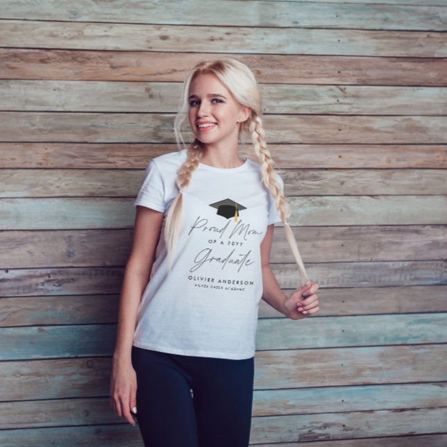 Proud mom of a class of 20YY graduate script T-Shirt (Creator Uploaded)