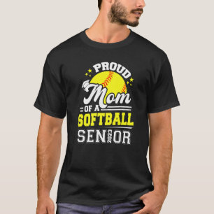 Proud Mum Of A Softball Senior 2023 Graduate Gradu T-Shirt