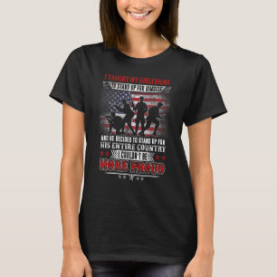 Proud Vet Military I Taught My Girlfriend How to T-Shirt