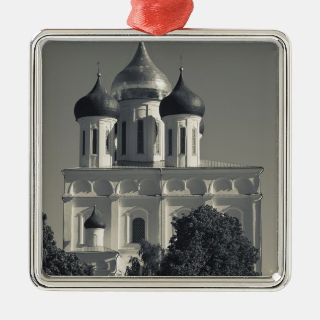 Pskov Kremlin and Trinity Cathedral Metal Tree Decoration (Front)