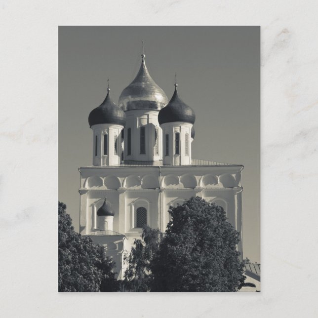 Pskov Kremlin and Trinity Cathedral Postcard (Front)