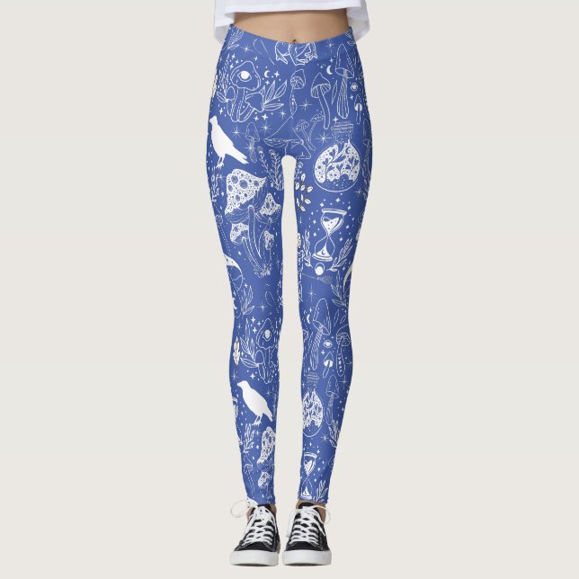 Psychedelic Mushroom Pattern 2D.BW.b L Blue BG Leggings (Front)