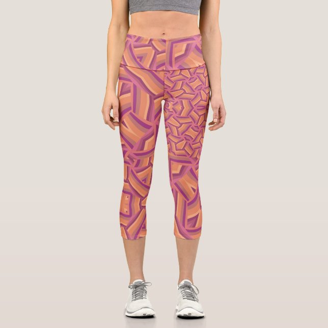 Psychedelic Starburst Pattern – Groovy Pink & Oran Capri Leggings (Front)