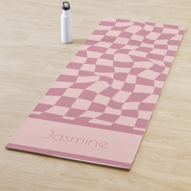 Puce Pink Chequered Yoga Mat (In Situ)