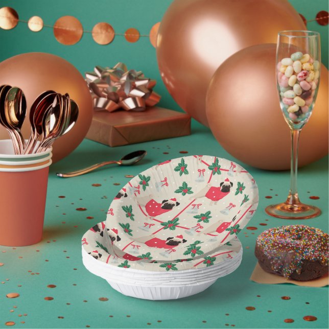 Puggy Christmas Paper Bowls Paper Plate (Multi)
